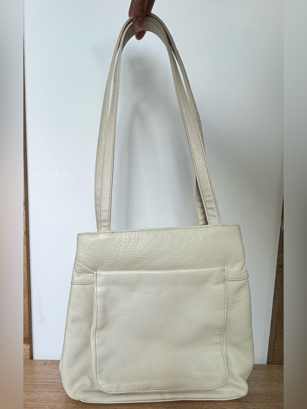 Vintage Gianni Bernini Cream Leather Shoulder Bag with Front Pocket